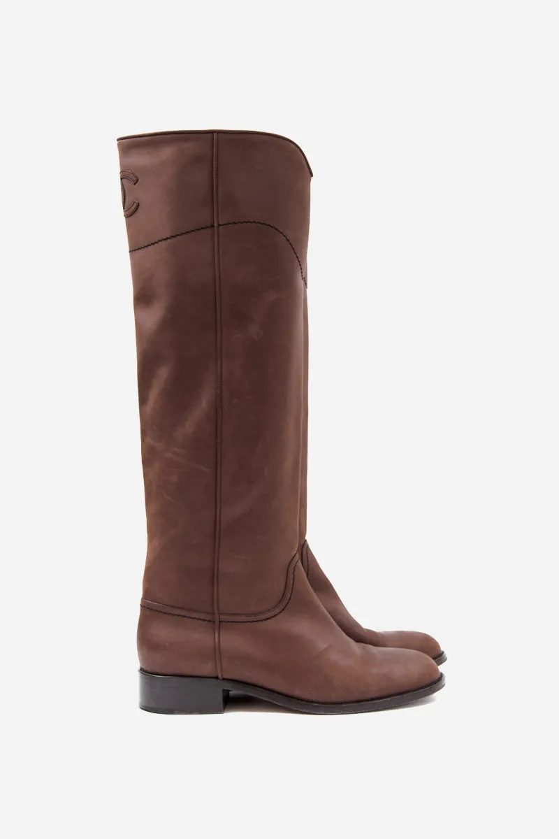 BROWN RIDING BOOTS