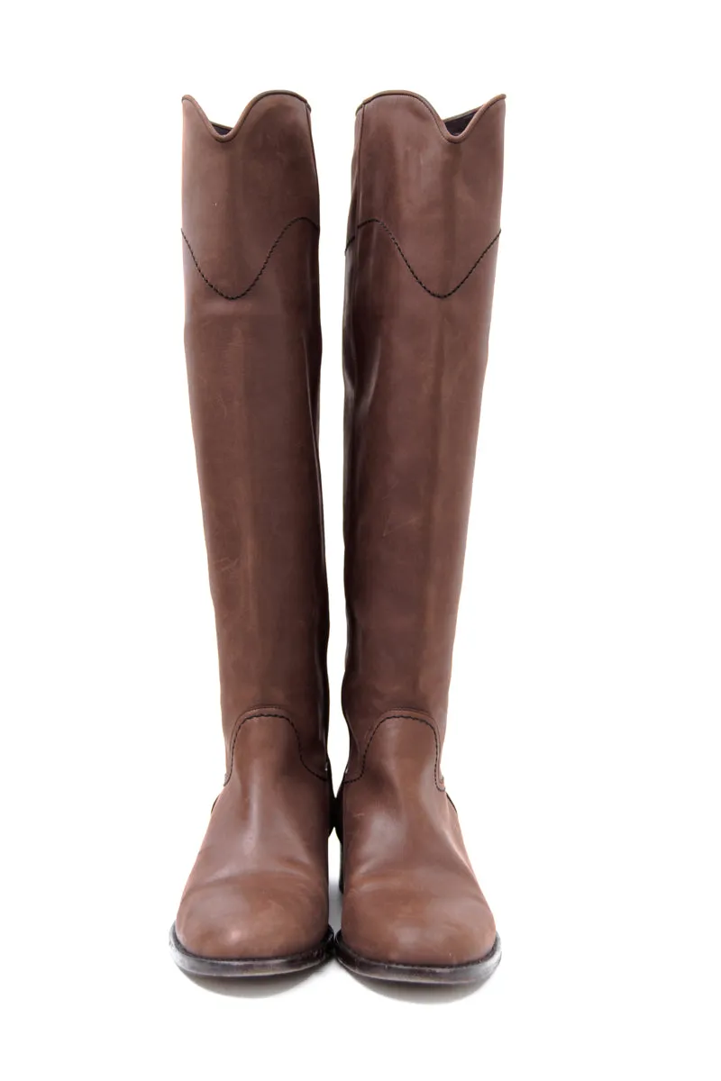 BROWN RIDING BOOTS