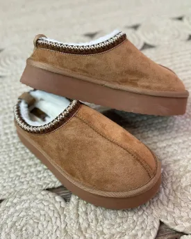 Charlie Tan Platform Sole Fur Lined Slippers